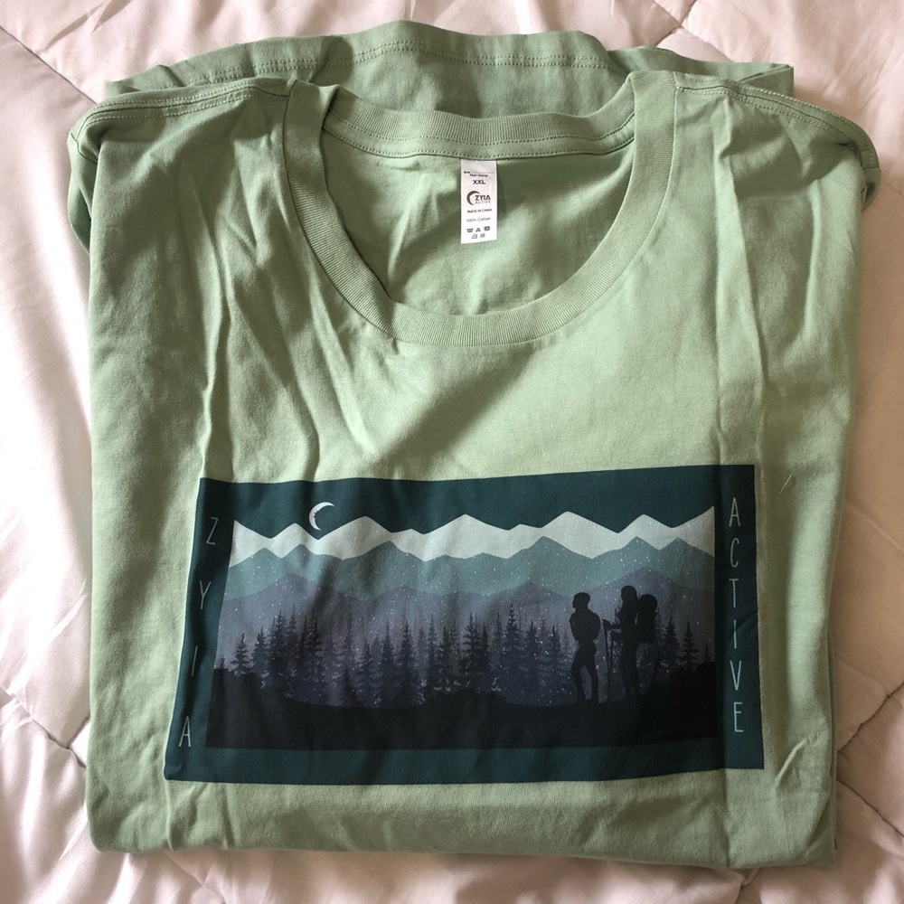 2XL Zyia Active Wear t-shirt NWT